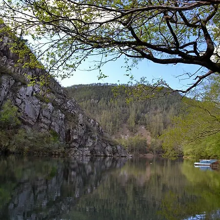 艾尔托内罗乡村酒店